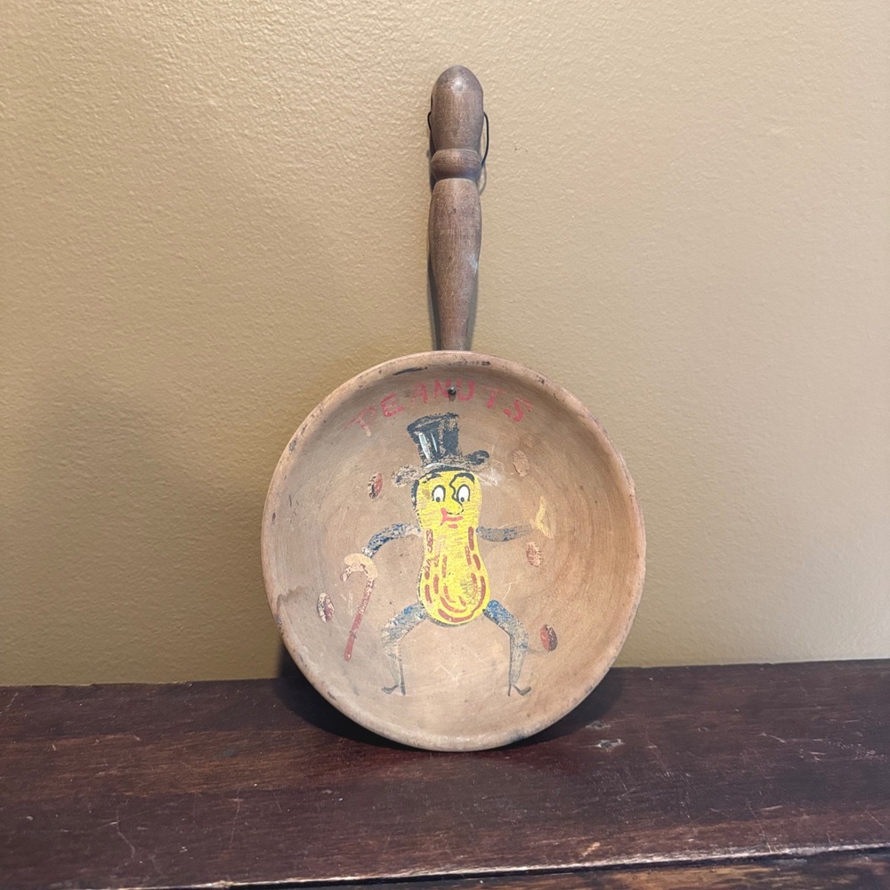 Vintage Mr Peanut Hand Painted Wood Snack Bowl With Handle Wall Art‎